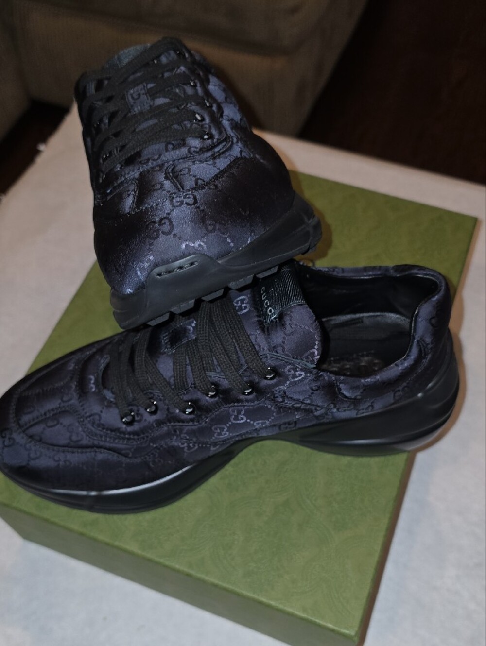 Gucci Black GG Satin Low-Top Sneakers - Picture 6 of 9